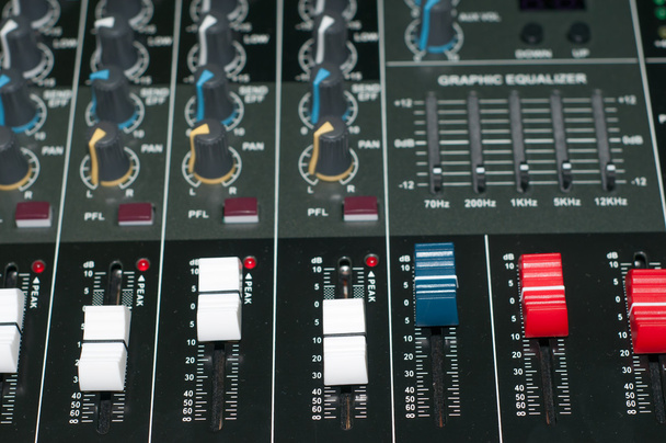 console de mixage audio
 - Photo, image