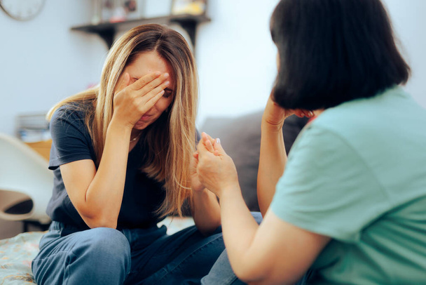 Sad Adult Woman Talking with Her Empathic Mother  - Foto, Imagem