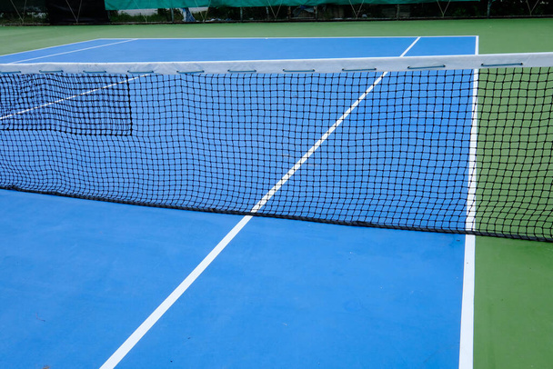 Tennisnetz auf dem Tennisplatz - Foto, Bild
