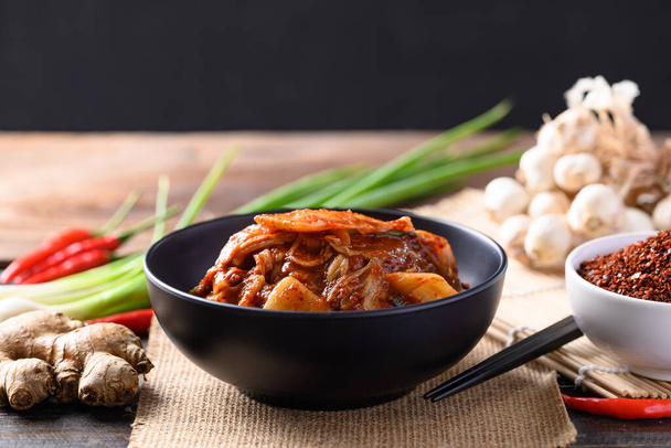 Kimchi col, comida coreana guarnición casera - Foto, Imagen