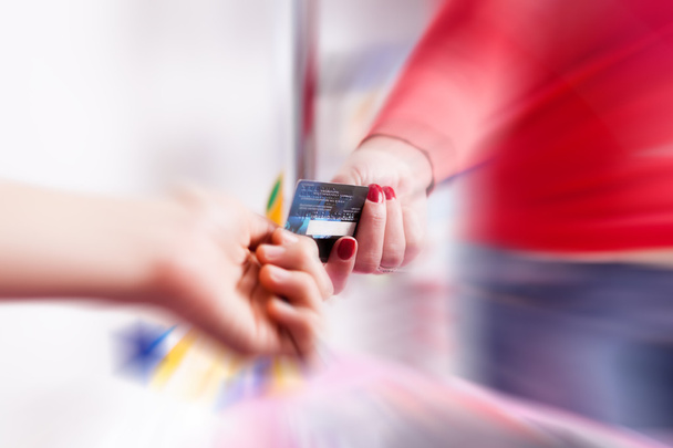 Paiement par carte de crédit en pharmacie
 - Photo, image