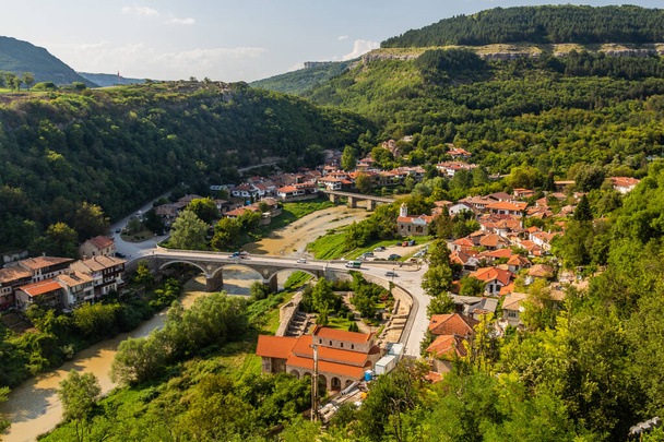 View of Veliko Tarnovo town, Bulgaria - Фото, зображення