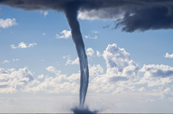 Tornados sobre el mar Mediterráneo
 - Foto, Imagen