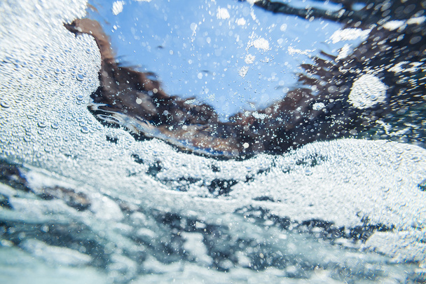 αφηρημένη βυθό θάλασσας φωτεινό φόντο φυσαλίδες αφρού - Φωτογραφία, εικόνα