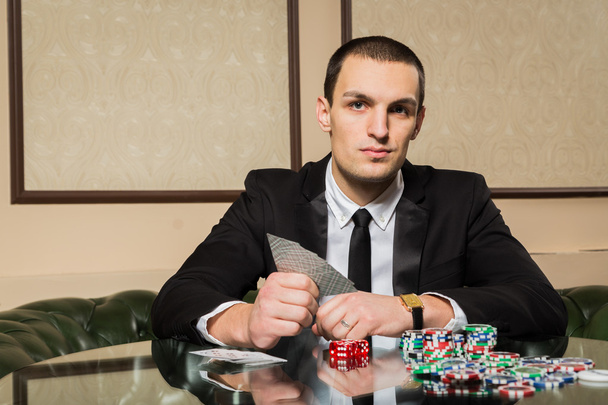 Pokerspieler im Casino - Foto, Bild