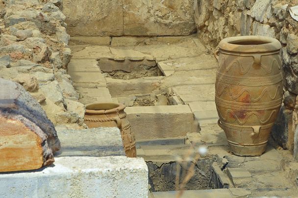 Vasi di argilla antica
 - Foto, immagini
