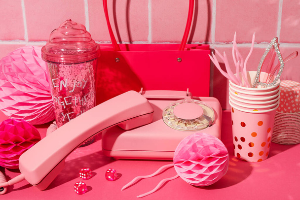 Barbiecore, käsite tyyli vaaleanpunainen väri, Barbiecore tyyli - Valokuva, kuva