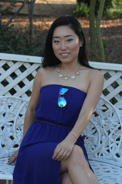 Pretty Chinese  girl in a blue dress - Valokuva, kuva