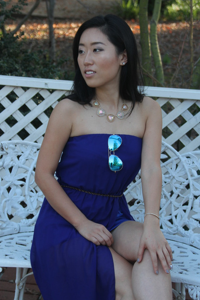 Pretty Chinese  girl in a blue dress - Fotoğraf, Görsel