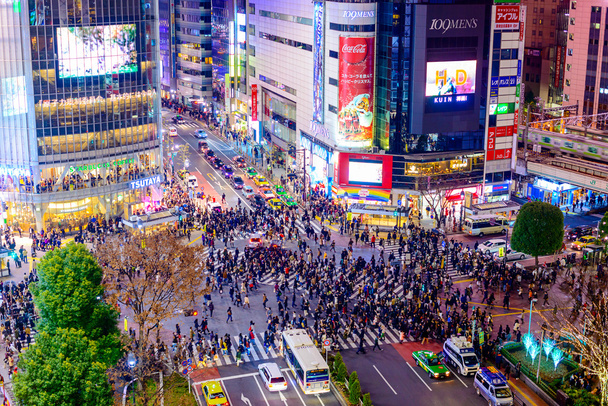 Shibuya Crossing at Night - Φωτογραφία, εικόνα