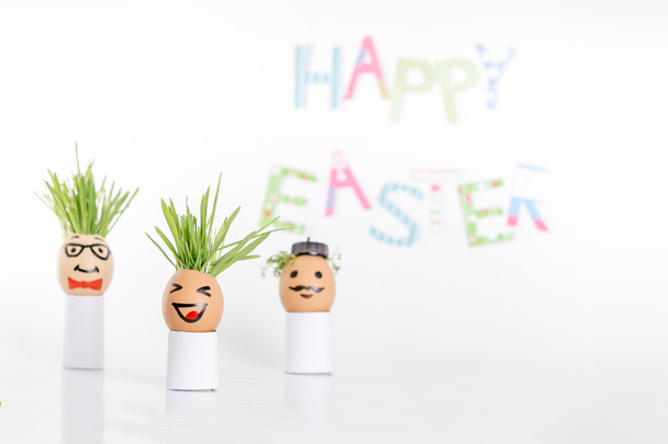 Feliz decoración de Pascua
 - Foto, imagen