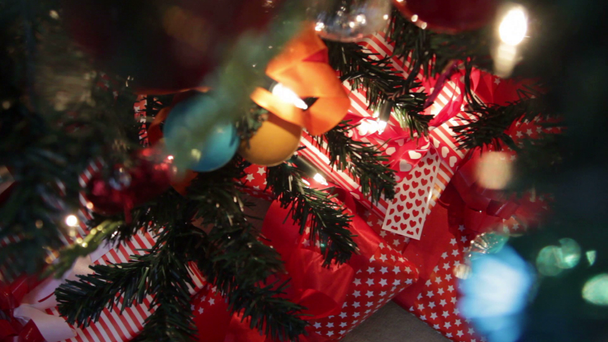dekorace na vánoční stromeček - Záběry, video