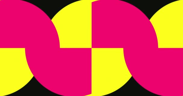 Moderni silmukka Animoitu geometrinen kuvio tai tausta. 4K resoluutio geometrinen liike suunnittelu vaaleanpunainen, keltainen ja musta väri. Abstrakti liikkuvat muodot tausta piireissä. - Materiaali, video