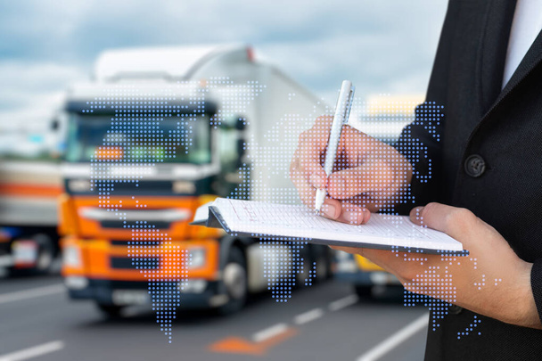 Koncepcja raportu na temat logistyki i przepływu towarów na świecie. - Zdjęcie, obraz