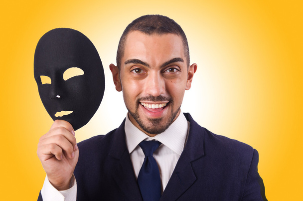 Hombre con máscara negra
 - Foto, Imagen
