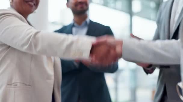 Shaking hands, applause and team of business people in partnership, deal or agreement in office. Handshake, clapping and group in collaboration, b2b integration or acquisition, success or celebration. - Footage, Video