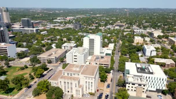 Video aereo Travis County court and jail Downtown Austin Texas - Filmati, video