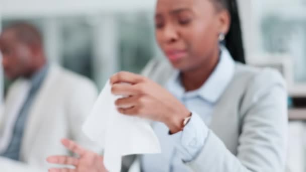 Allergies, sneeze or sick black woman in office or worker blowing nose for hay fever, cold or bad illness. Risk, flu or businessperson with toilet paper tissue, allergy virus or disease at desk. - Imágenes, Vídeo