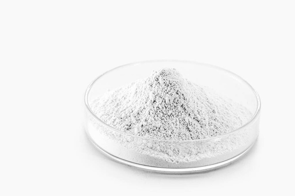 Sodyum molibdat inorganik bir bileşiktir. Bu bir molibdenum kaynağıdır, foous gübre hem tohum tedavisinde hem de fobi uygulamasında uygulanır. - Fotoğraf, Görsel