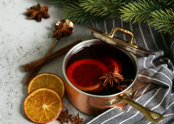 Christmas drink mulled wine with spices - Photo, Image