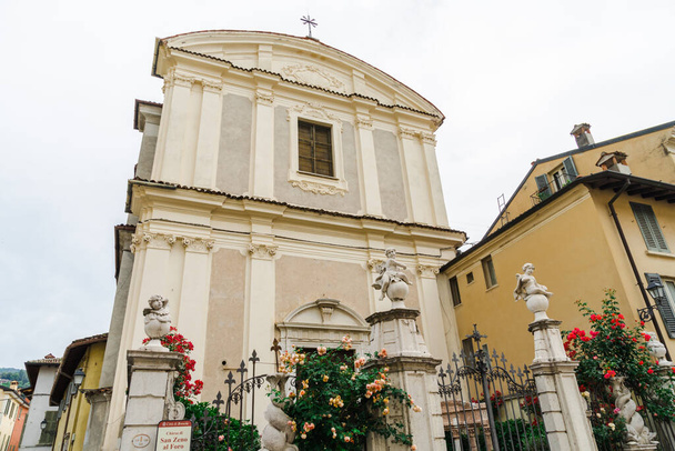 Brescia városa Olaszországban. Gyönyörű város, ősi romok és utcák. - Fotó, kép