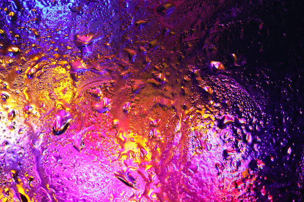Renkli camlara yağ damlaları - Fotoğraf, Görsel