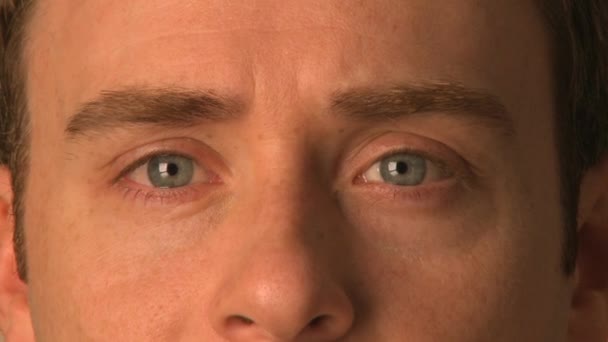 emberi arcot férfi 30-as években 3-5 - Felvétel, videó