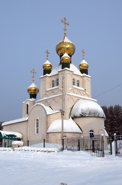 Kościół Świętej Trójcy w Żeleznogorsk Ilim. Obwód irkucki - Zdjęcie, obraz