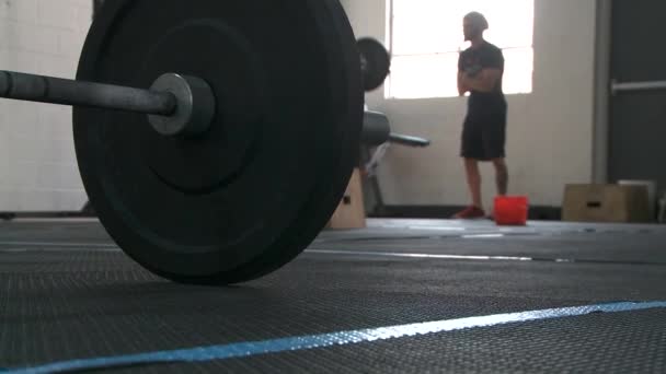 People working out in a cross-fit type gym - Footage, Video