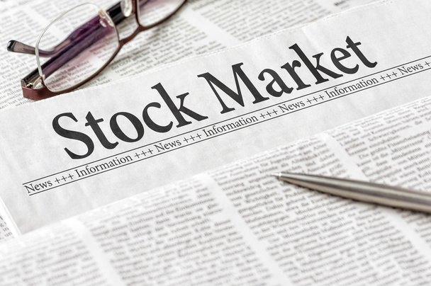 Noviny s titulkem akciový trh - Fotografie, Obrázek