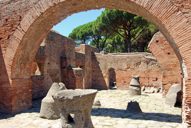 Ruinas romanas
 - Foto, imagen