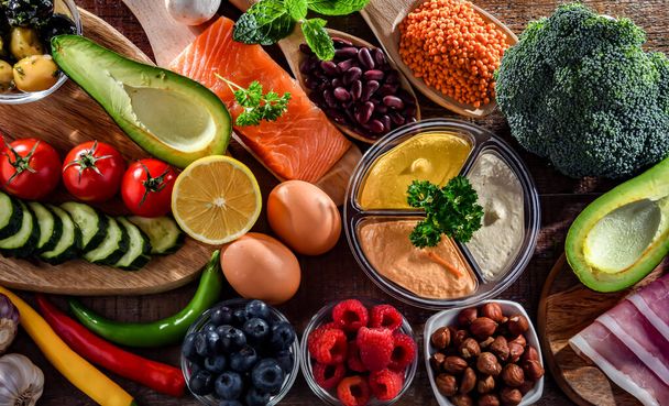 Terveellisen ruokavalion ainesosat, jotka ylläpitävät tai parantavat yleistä terveydentilaa - Valokuva, kuva