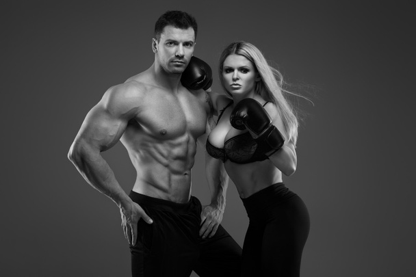 Sexy pair of athletic people - Valokuva, kuva
