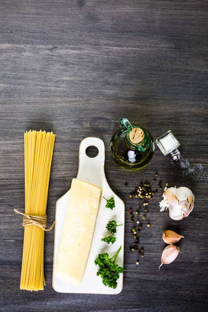 Pasta with garlic herbs and Parmesan cheese - Photo, Image
