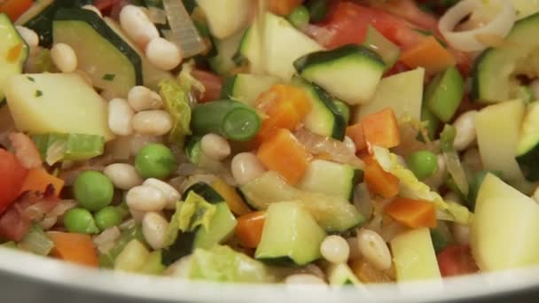 Vegetable stew with stock - Footage, Video