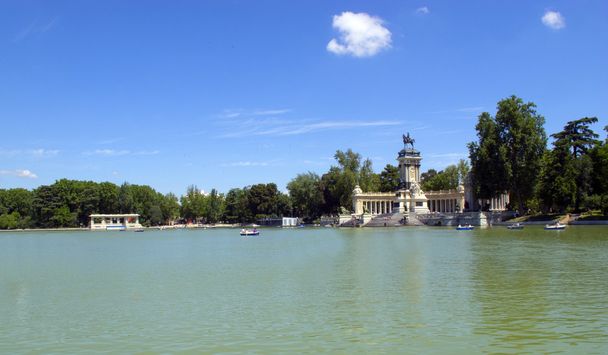 Lake Park El Retiro Madrid Espagne
 - Photo, image