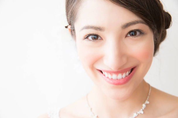 beautiful asian bride close up - Foto, immagini