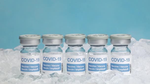 研究室でのコロナウイルスコビド-19ワクチン - 映像、動画