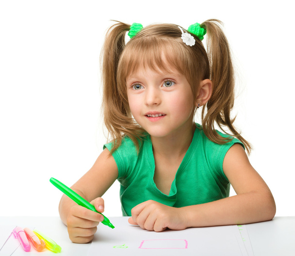 Cute little girl draws with markers - Photo, Image