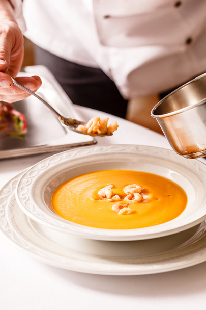 Pumpkin soup with shrimps - Foto, Bild