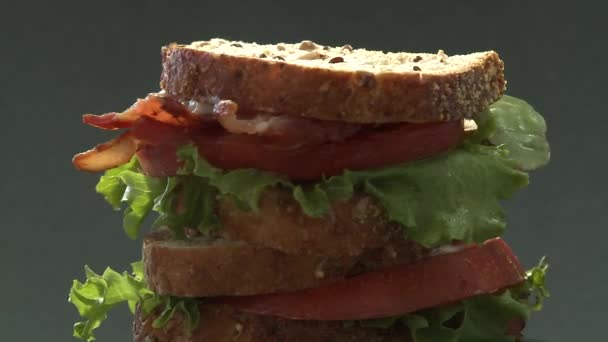Sandwich dreht sich um - Filmmaterial, Video
