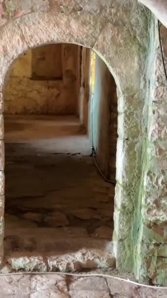 Forteresse de Porto Palerme. Ali Pacha de Tepelensky, bâti sur les ruines d'un château-fort vénitien Ali Pacha était l'un des tyrans les plus cruels de l'Empire ottoman - Séquence, vidéo