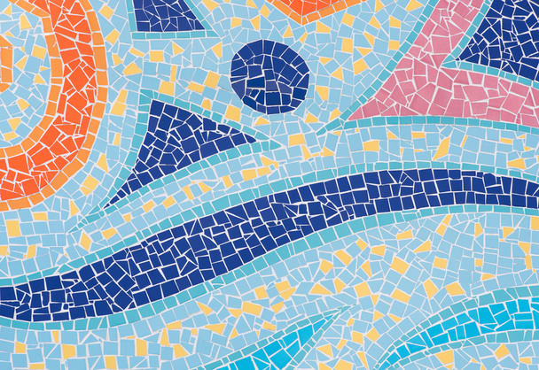Мозаїка на декоративному тлі стіни
 - Фото, зображення