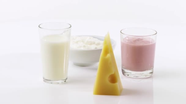 Mléko a tvaroh - Záběry, video