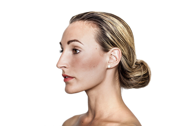 Pretty girl with beautiful hairstyle profile portrait - Valokuva, kuva