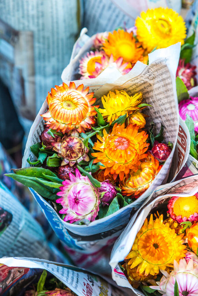 Συσκευασία αχυρένια λουλούδια, Ταϊλάνδη. - Φωτογραφία, εικόνα