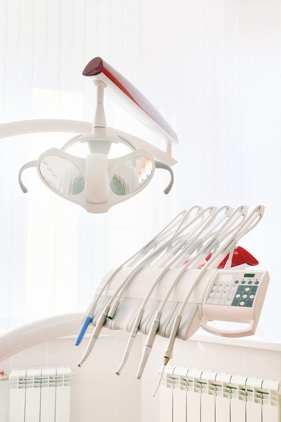 máquina de perfuração dental
 - Foto, Imagem