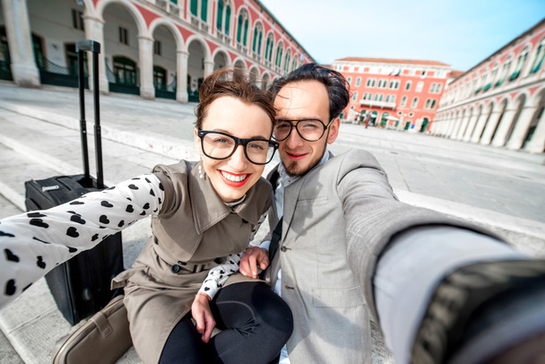 casal tirando foto selfie
 - Foto, Imagem