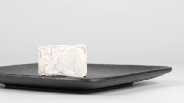 Camembert juusto, Lyhyt videoleike - Materiaali, video