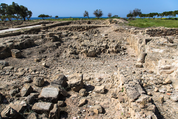 Stony obszaru archeologicznego na wybrzeżu Morza Śródziemnego - Zdjęcie, obraz